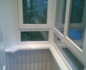 Натяжной потолок в ванной комнате